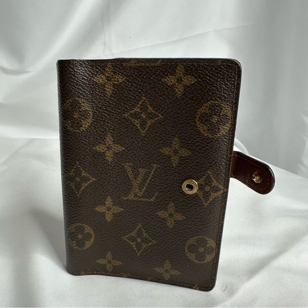 Louis Vuitton Monogram Couverture Passport Pocket Agenda Wallet - Picture 9 of 15